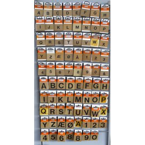 Display til  vg 15  mm sorte og hvide  tal og bogstaver